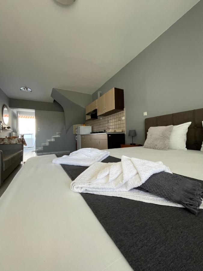 Artemis Hotel Apartments Keramotí Kültér fotó