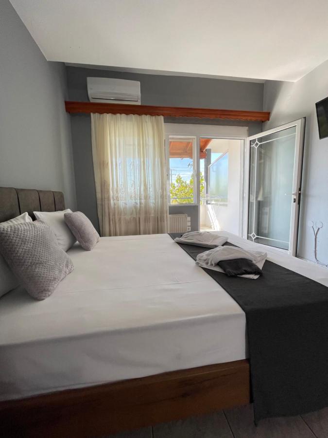 Artemis Hotel Apartments Keramotí Kültér fotó